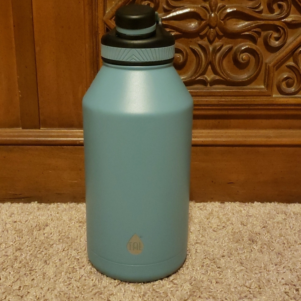 Tal hydration insulated water bottle